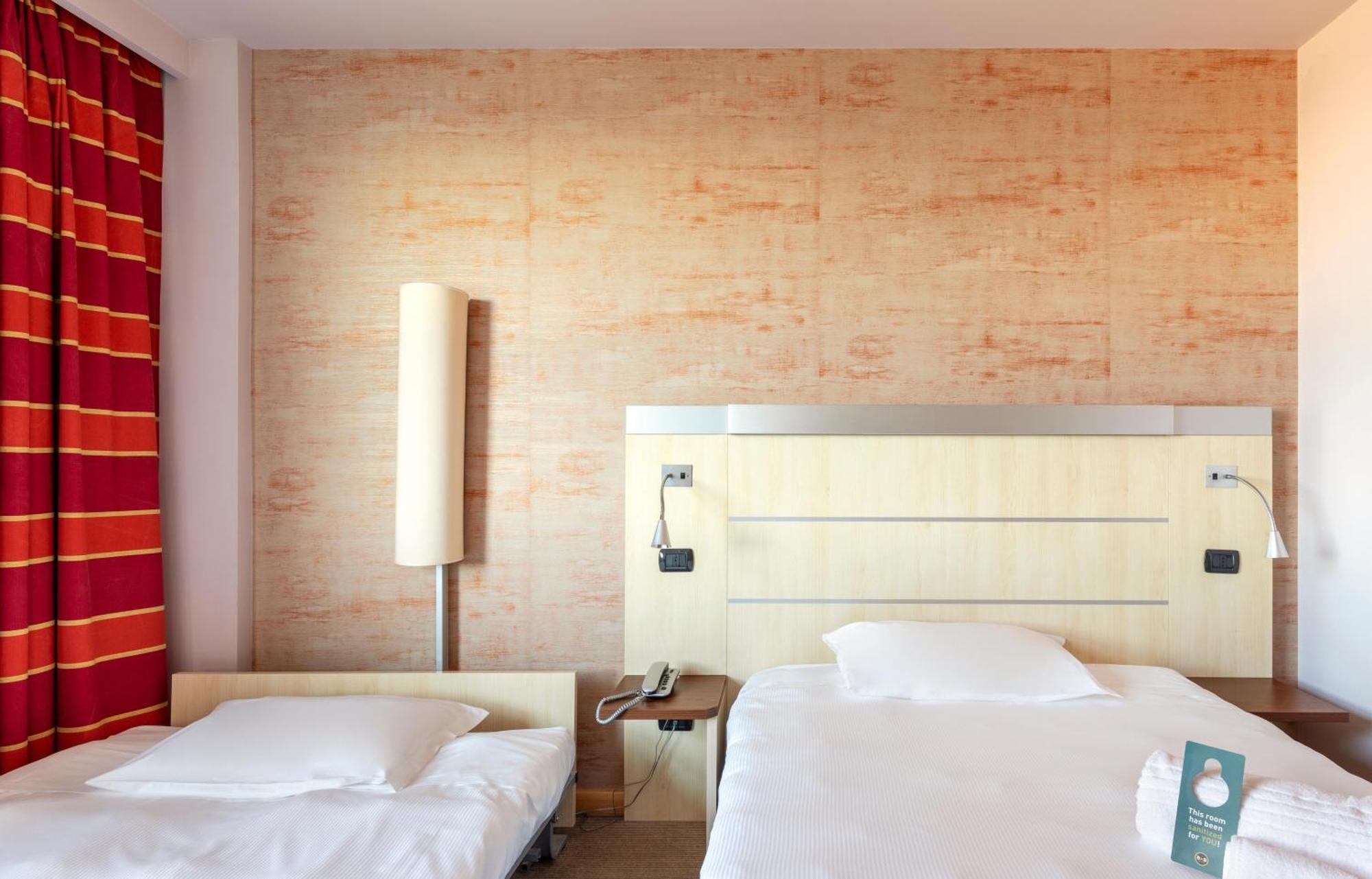 B&B Hotel Cherasco Langhe מראה חיצוני תמונה