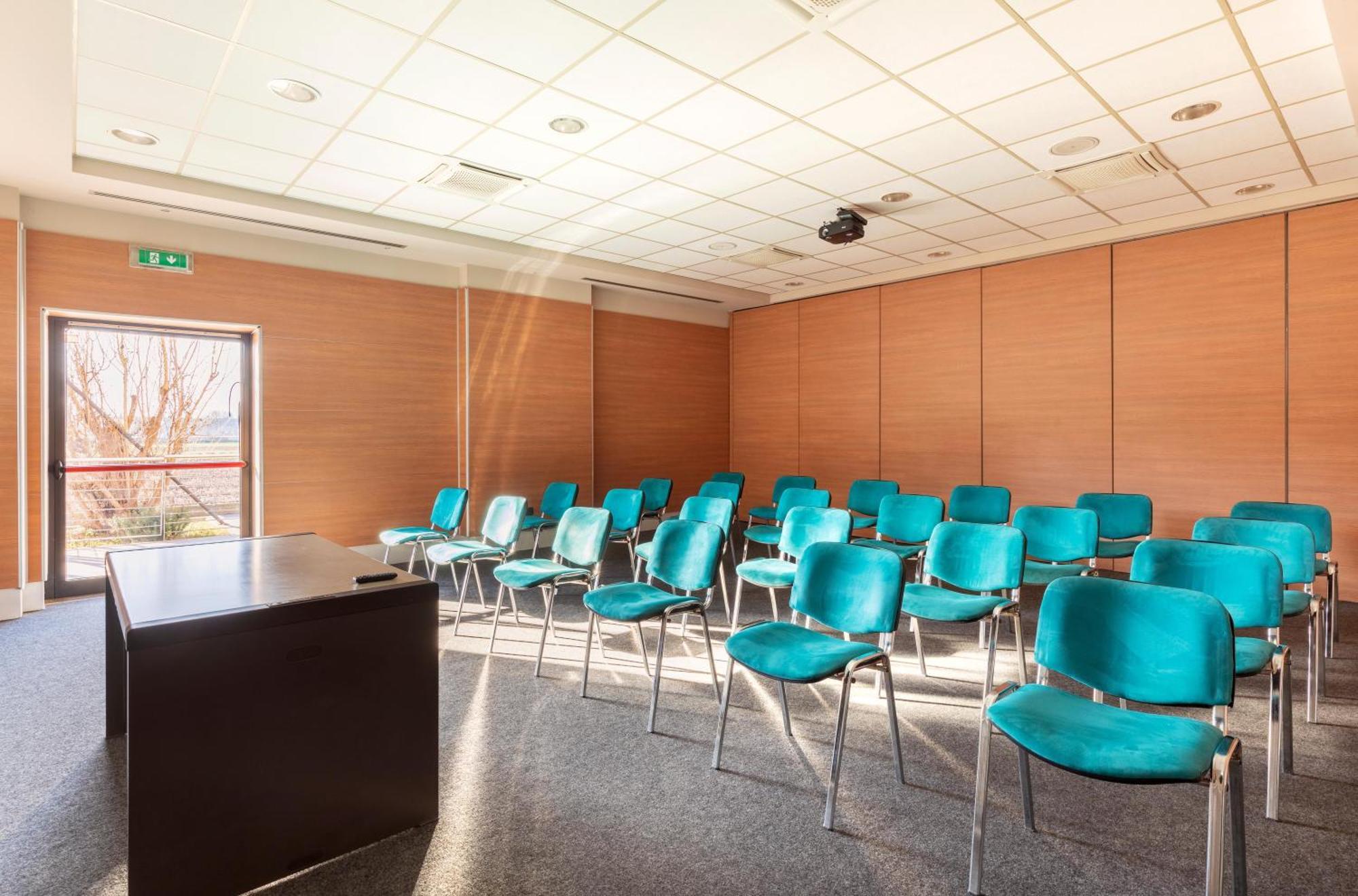B&B Hotel Cherasco Langhe מראה חיצוני תמונה