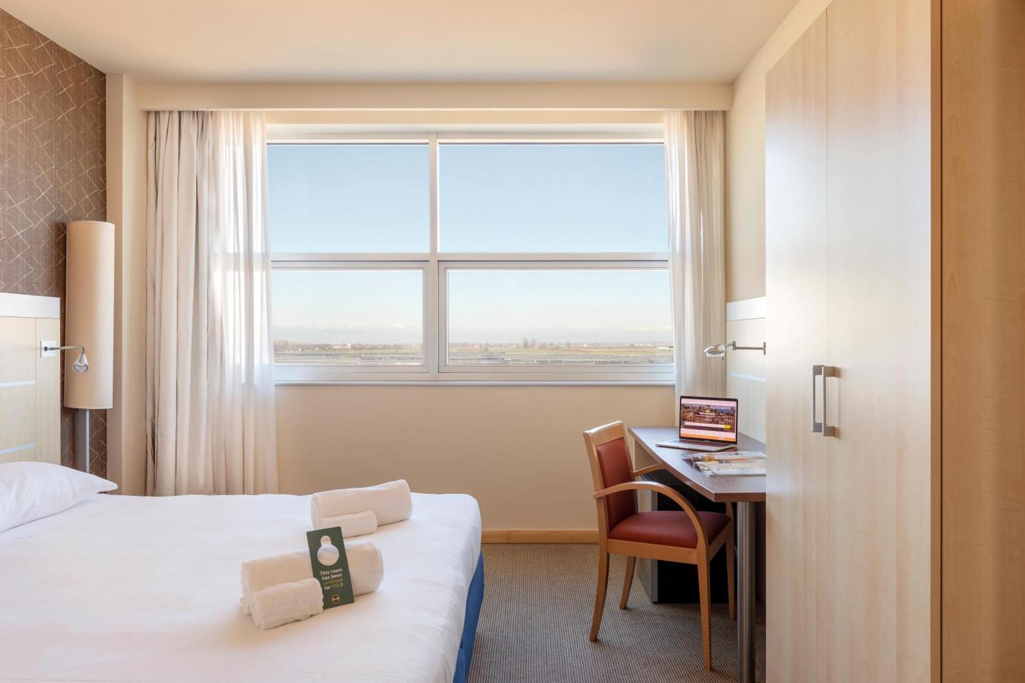 B&B Hotel Cherasco Langhe מראה חיצוני תמונה