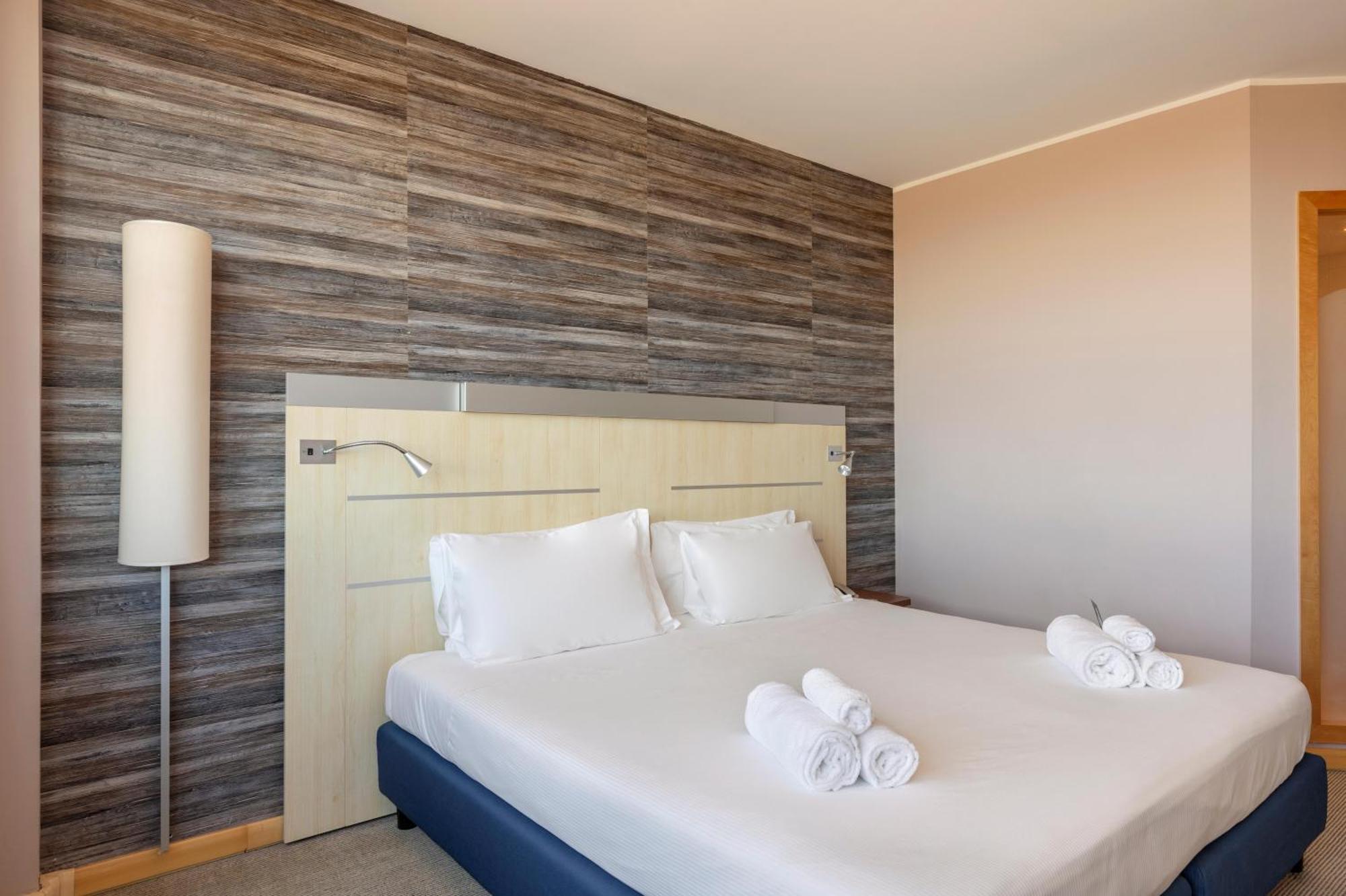 B&B Hotel Cherasco Langhe מראה חיצוני תמונה